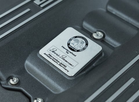 Mercedes-Benz SLS AMG 38