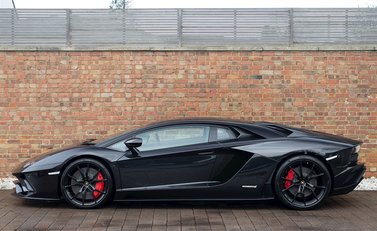 Lamborghini Aventador S LP740-4 2