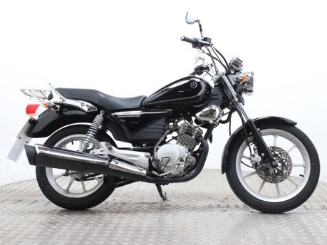 Yamaha YBR125 Custom YBR 125 CUSTOM