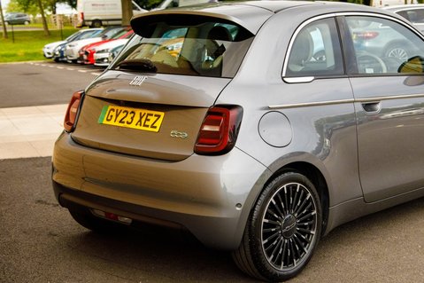 Fiat 500e LA PRIMA 9