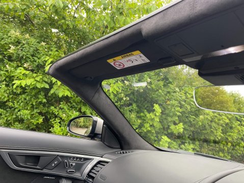 Jaguar F-Type 5.0 V8 R Auto AWD Euro 6 (s/s) 2dr 39