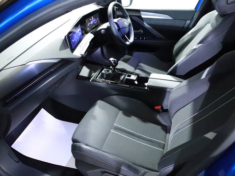 Vauxhall Astra 1.2 Turbo 130 GS 5dr 19