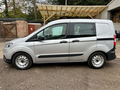 Ford Transit Courier 1.5 TDCi Kombi L1 H1 Euro 6 6dr 8