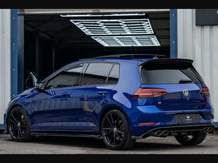 Volkswagen Golf 2.0 Golf R TSi 4Motion Semi-Auto 4WD 5dr