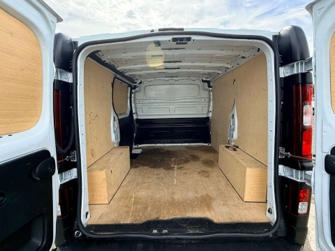 Renault Trafic 2.0 Trafic SL28 Business Blue dCi 10