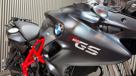 BMW F700GS 2017 ONLY 3K ADVENTURE BIKE LOWERED LONG MOT WARRANTY 800CC 50