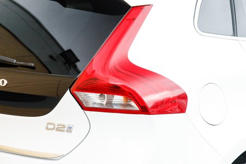 Volvo V40 D2 R-DESIGN EDITION 9