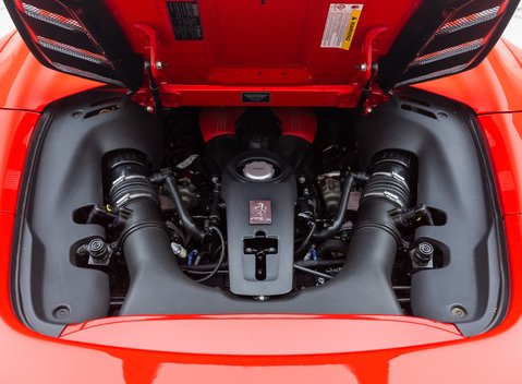 Ferrari 488 SPIDER 44