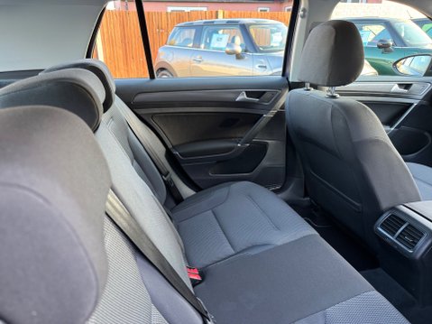 Volkswagen Golf SE NAVIGATION TSI BLUEMOTION TECHNOLOGY 47
