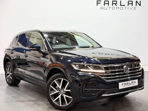 Volkswagen Touareg 3.0 TDI V6 R-Line SUV 5dr Diesel Tiptronic 4Motion Euro 6 (s/s) (286 ps) 1