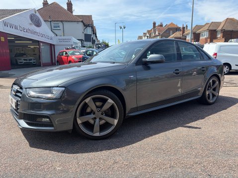Audi A4 2.0 TDI 177 BLACK EDITION 1
