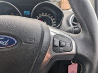 Ford Fiesta TITANIUM 22