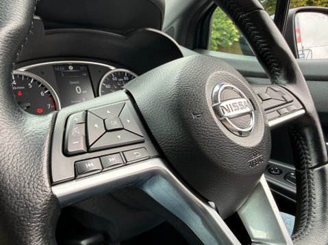 Nissan MICRA IG-T N-CONNECTA 36