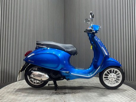 Piaggio Vespa Sprint 2014 9K EXCELLENT CONDITION LEARNER LEGAL NEW MOT 125CC