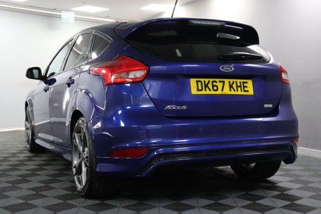 Ford Focus ST-LINE X 29