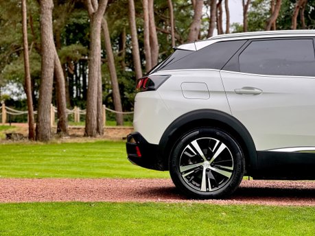Peugeot 3008 S/S GT PREMIUM 15