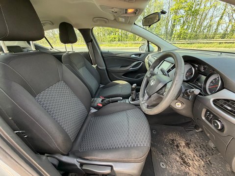 Vauxhall Astra DESIGN CDTI ECOFLEX S/S 9
