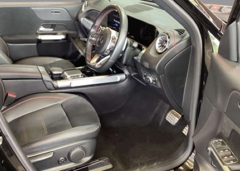 Mercedes-Benz EQB EQB 300 66.5kWh AMG Line (Premium) SUV 5dr Electric Auto 4MATIC (228 ps) 11