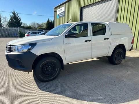 Toyota Hilux ACTIVE 4WD D-4D DCB 4