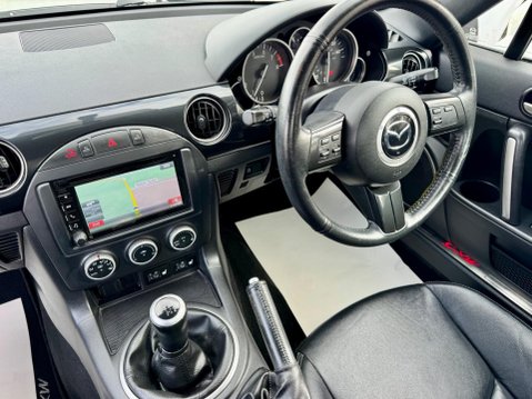 Mazda MX-5 2.0i Sport Tech Roadster Euro 5 2dr 2