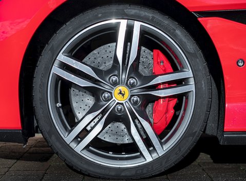 Ferrari Portofino 11