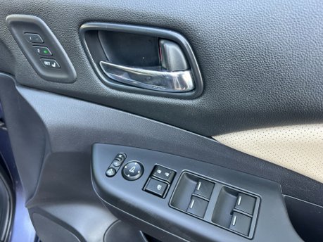 Honda CR-V 2.0 I-VTEC EX 5dr 16