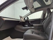 Tesla Model 3 Model 3 Long Range AWD 4WD 4dr 52