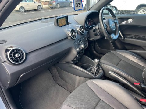 Audi A1 1.4 TFSI S line Sportback Euro 6 (s/s) 5dr (Nav) 23