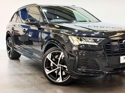 Audi Q7 3.0 TFSIe V6 55 Black Edition SUV 5dr Petrol Plug-in Hybrid Tiptronic quatt 7