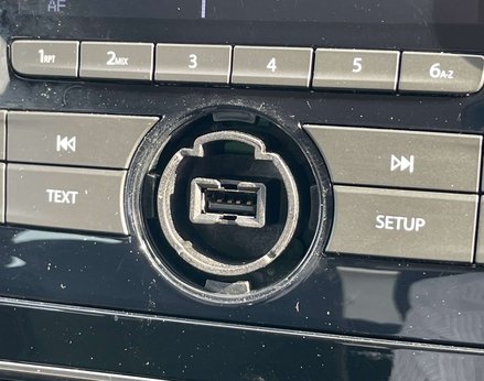 Renault Clio 1.1 Clio Play 5dr 30