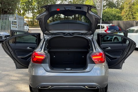 Mercedes-Benz A Class A 200 D SPORT EDITION PLUS - PANORAMIC SUNROOF - DAB DIGITAL RADIO 21