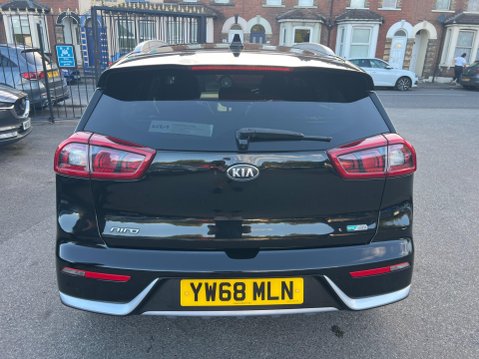 Kia Niro 1.6h GDi 2 DCT Euro 6 (s/s) 5dr 4