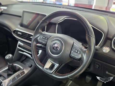 MG HS 1.5 T-GDI Exclusive Euro 6 (s/s) 5dr 60