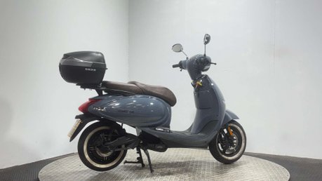Lexmoto LX06 SCOOTER 2023 ONLY 1500 MILES CLEAN PROJECT 125CC 3