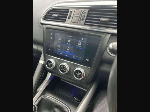 Renault Kadjar 1.3 TCe GT Line SUV 5dr Petrol Manual Euro 6 (s/s) (160 ps) SUPER FAMILY SU 41