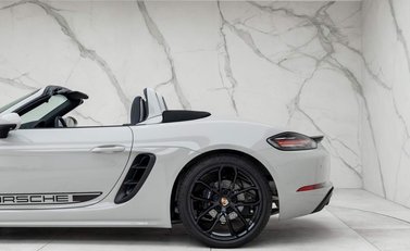 Porsche 718 Boxster Style Edition 30