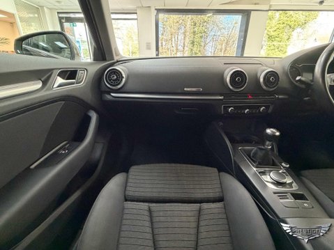 Audi A3 1.4 TFSI e-tron Sportback e-S Tronic Euro 6 5dr 8.8kWh 48