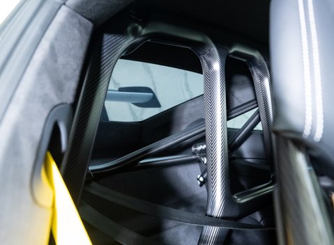 Porsche 911 GT3 RS Weissach (992) 9