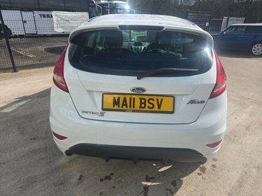 Ford Fiesta ZETEC S 4