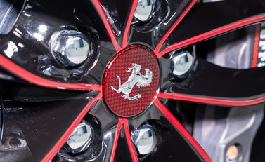 Ferrari 488 GTB Tailor Made 37