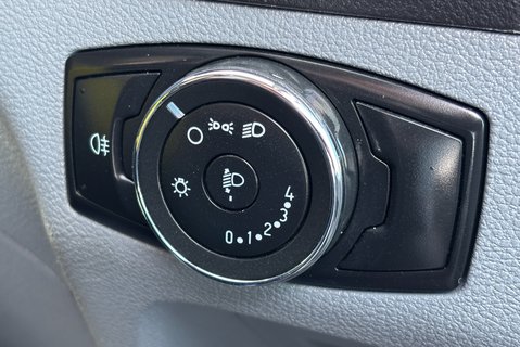 Ford Transit 350 2.2 Tdci L3 H3 Crew Van / Workshop with Air Con 29