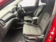 Hyundai TUCSON 1.6 Tucson SE Nav TGDi 2WD Semi-Auto 5dr 12