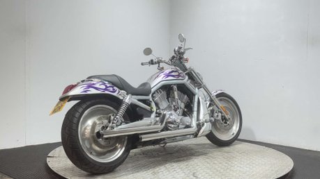 Harley-Davidson V-Rod VRSCA 1100 2002 ONLY 10K MOT MAY 2027 WARRANTY CRUISER BIKE 3