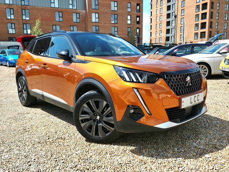Peugeot 2008 PURETECH S/S GT.. AUTOMATIC.. 5 MAIN DEALER SERVICES.. STUNNING EXAMPLE