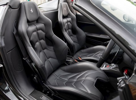 Ferrari 458 Spider 5