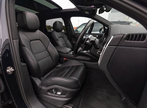 Porsche Cayenne S 12