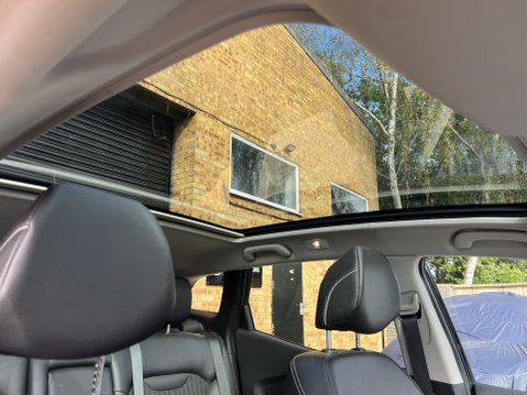 Renault Kadjar 1.3 TCe Signature Nav SUV 5dr Petrol Manual Euro 6 13