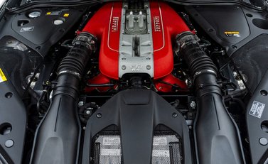 Ferrari 812 Superfast 27
