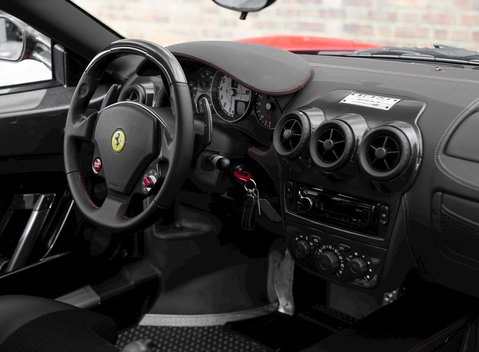 Ferrari 430 Scuderia Spider 16M 16