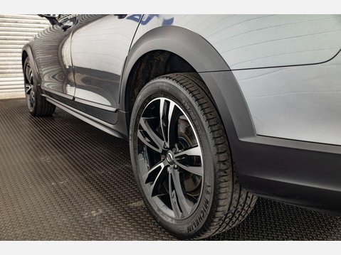 Volvo V90 2.0 D5 PowerPulse Auto AWD Euro 6 (s/s) 5dr 89
